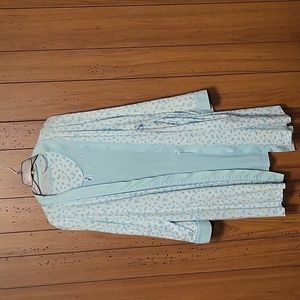 Croft and Barrow small flowered sleeps hurt and robe.